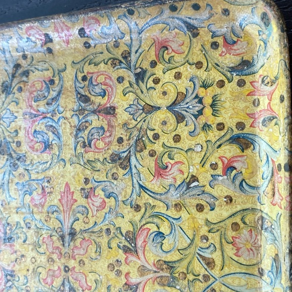 Vintage Japanese Papermache Trays - Picture 15 of 16